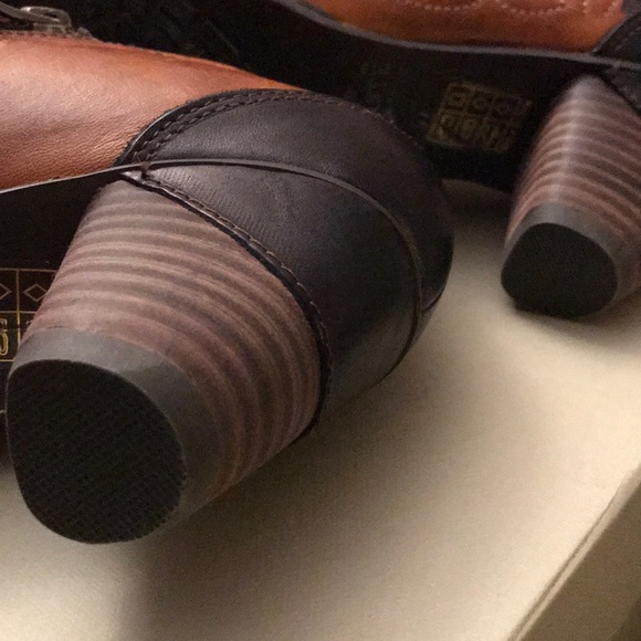 NIB L’artiste women’s shoes size 7 - Picture 8 of 8